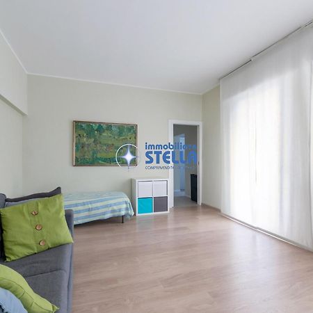 Condominio Secchiati Lido di Jesolo Bagian luar foto